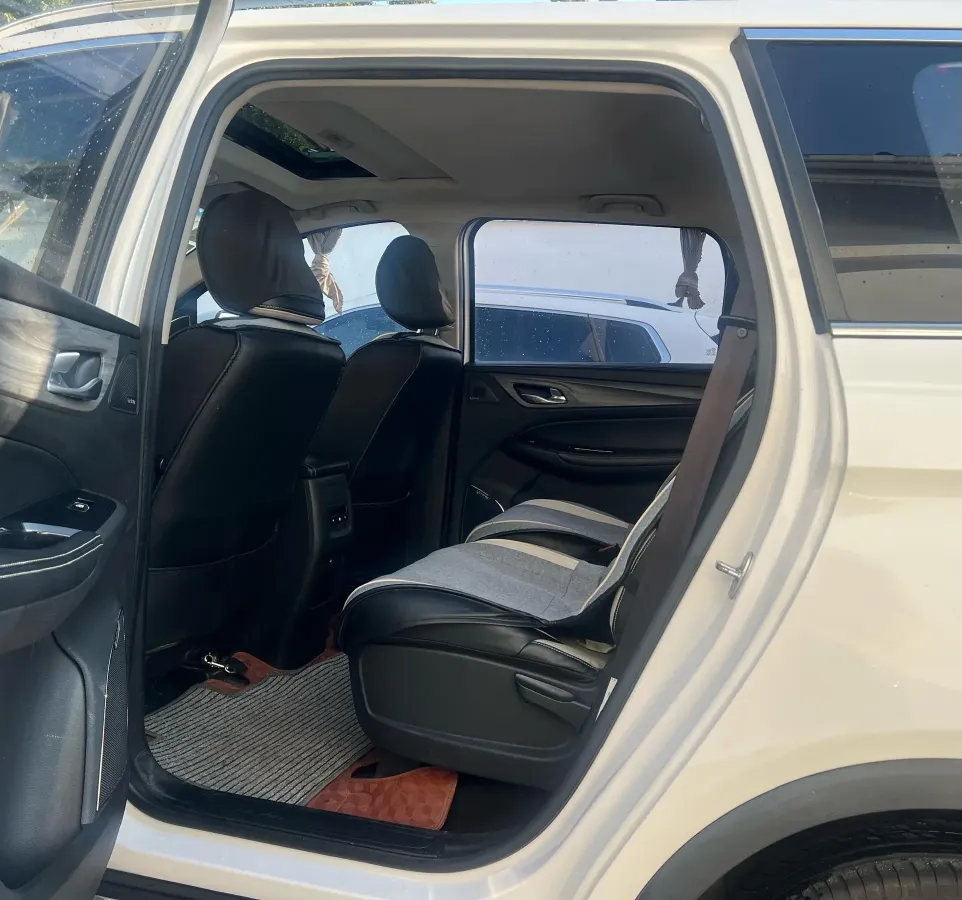 2017 Great Wall Wingle 5 2.0T 143HP L4 6MT,autocango,china used car exporter,china ev exporter,chinese used car exporter,chinese used ev exporter