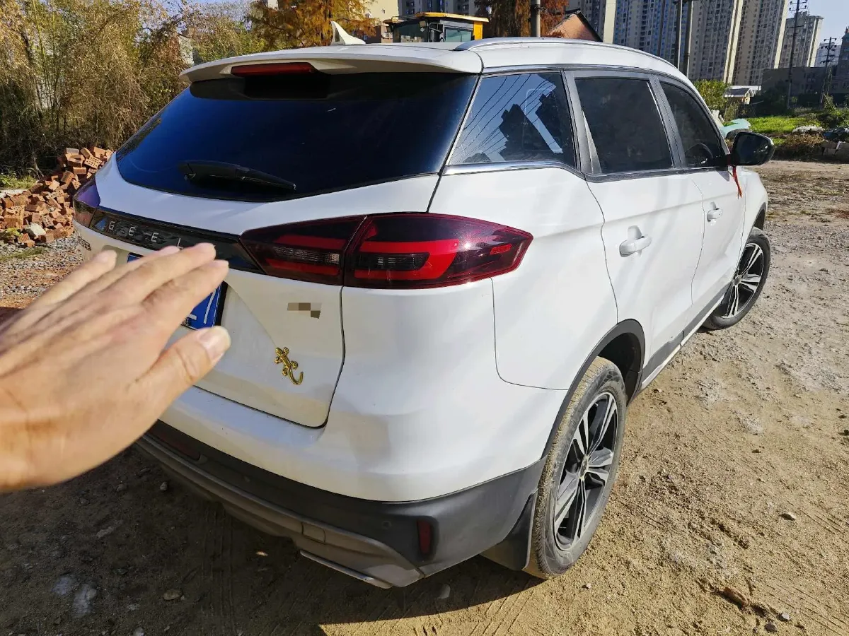 2022 Geely Azkarra 1.8T 184HP L4 7DCT,autocango,china used car exporter,china ev exporter,chinese used car exporter,chinese used ev exporter