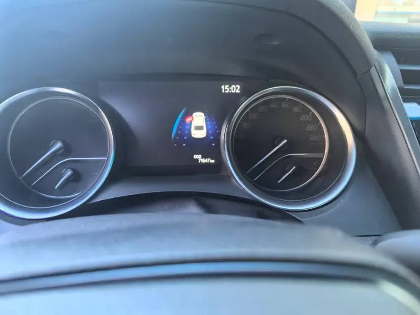 2019 Toyota Camry 2.5L 178HP L4 E-CVT Hybrid,autocango,china used car exporter,china ev exporter,chinese used car exporter,chinese used ev exporter