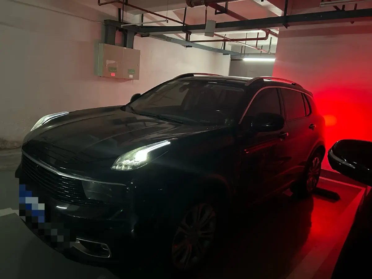 2019 Beijing BJ40 2.0T 218HP L4 6AT