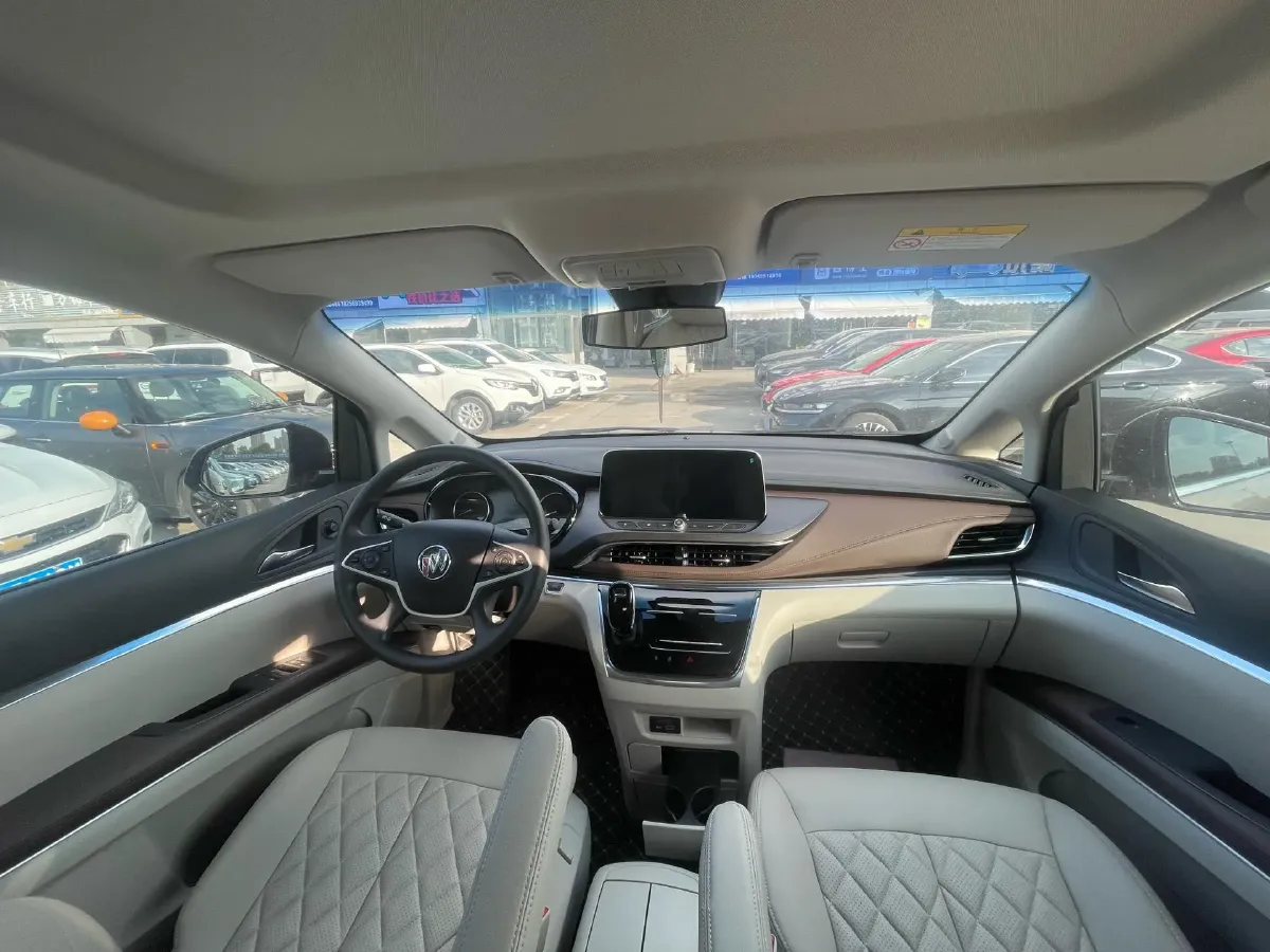 2023 Buick GL8 2.0T 237HP L4 9AT,autocango,china used car exporter,china ev exporter,chinese used car exporter,chinese used ev exporter