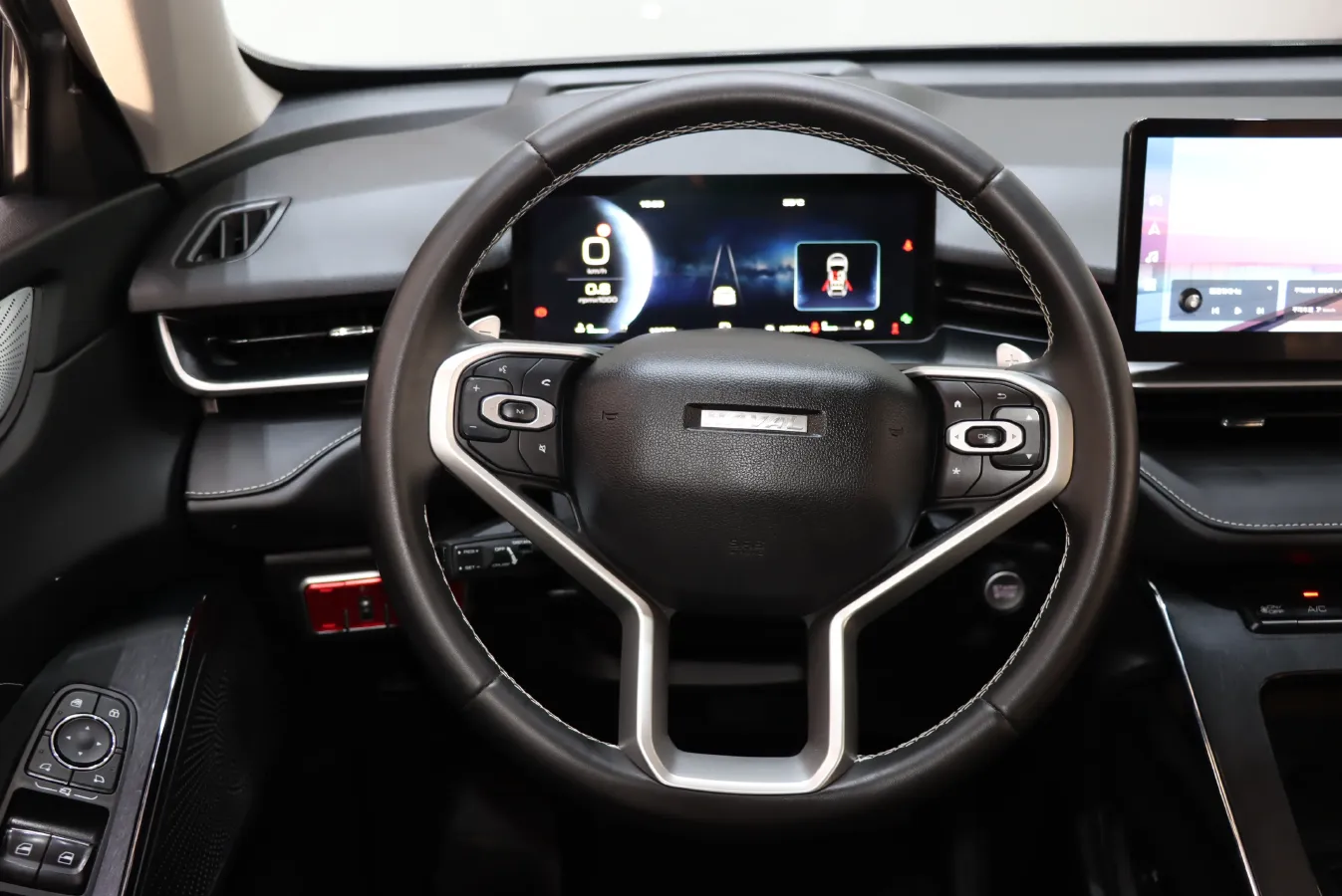 2022 Haval H6 1.5T 184HP L4 7DCT,autocango,china used car exporter,china ev exporter,chinese used car exporter,chinese used ev exporter