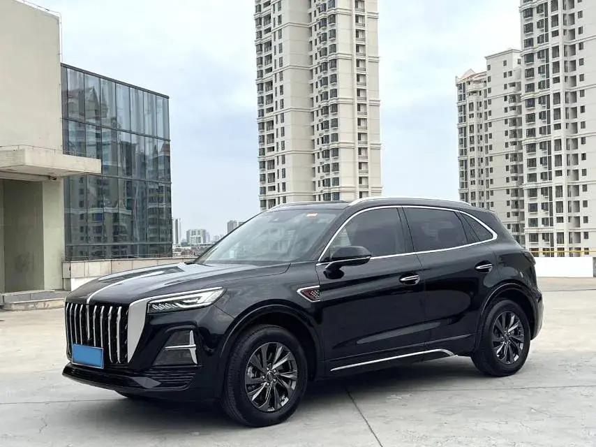 2023 HongQi HS5 2.0T 252HP L4 8AT