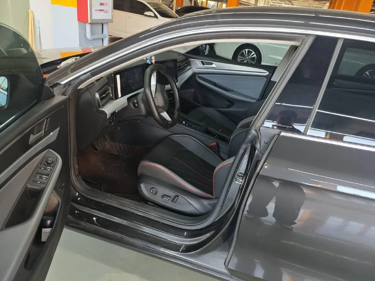 2023 Volkswagen Lamando 1.4T 150HP L4 7DCT,autocango,china used car exporter,china ev exporter,chinese used car exporter,chinese used ev exporter