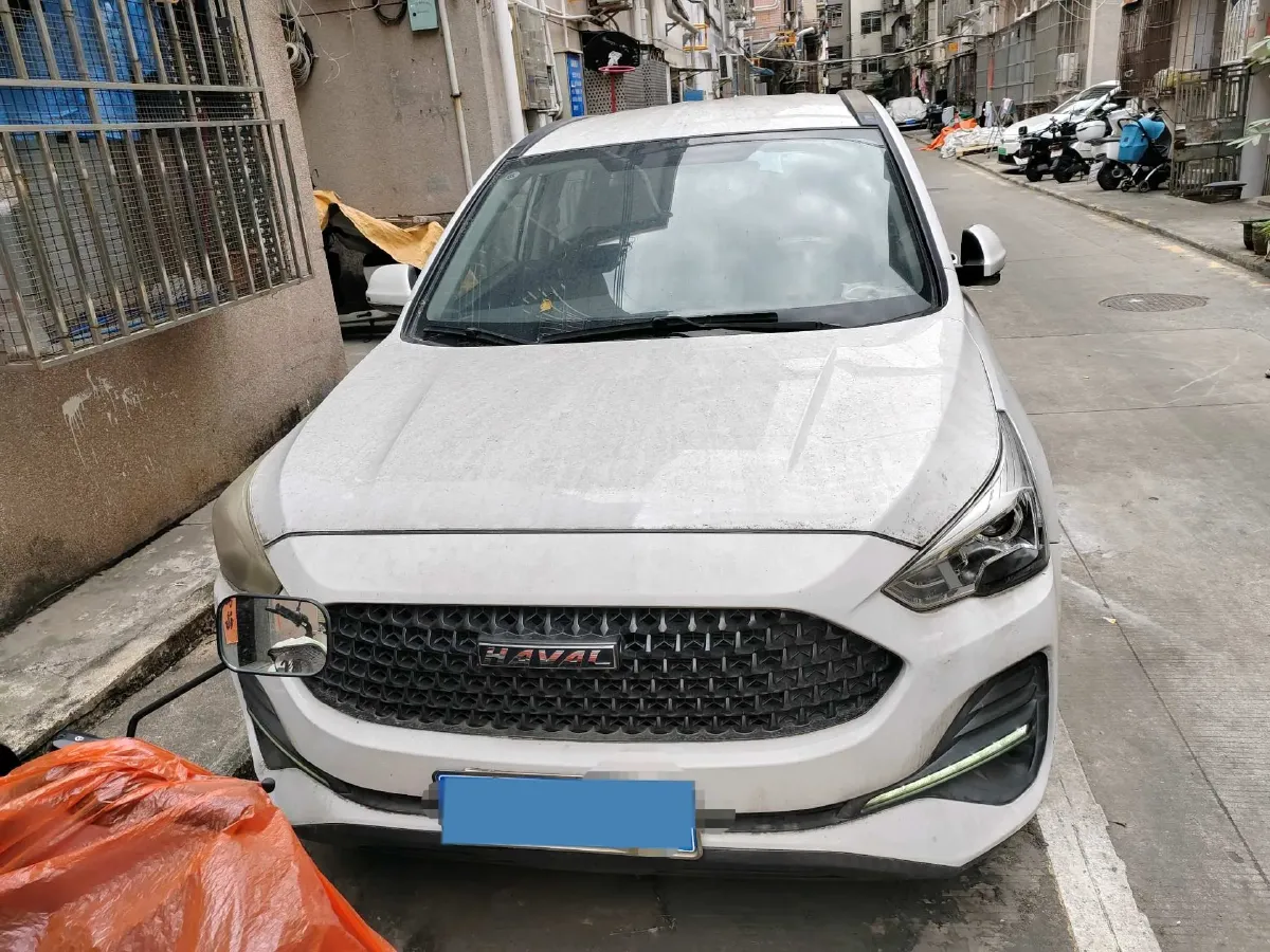 2019 Haval M6 1.5T 150HP L4 6MT,autocango,china used car exporter,china ev exporter,chinese used car exporter,chinese used ev exporter