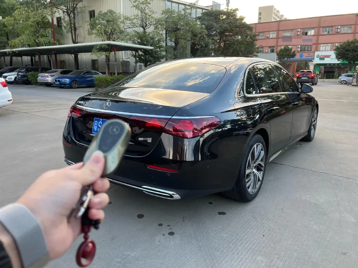 2024 Mercedes-Benz E Class 2.0T 258HP L4 9AT,autocango,china used car exporter,china ev exporter,chinese used car exporter,chinese used ev exporter