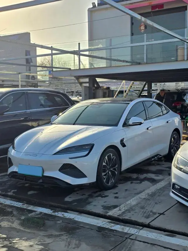 2023 BYD Seal BEV 61.4KWH