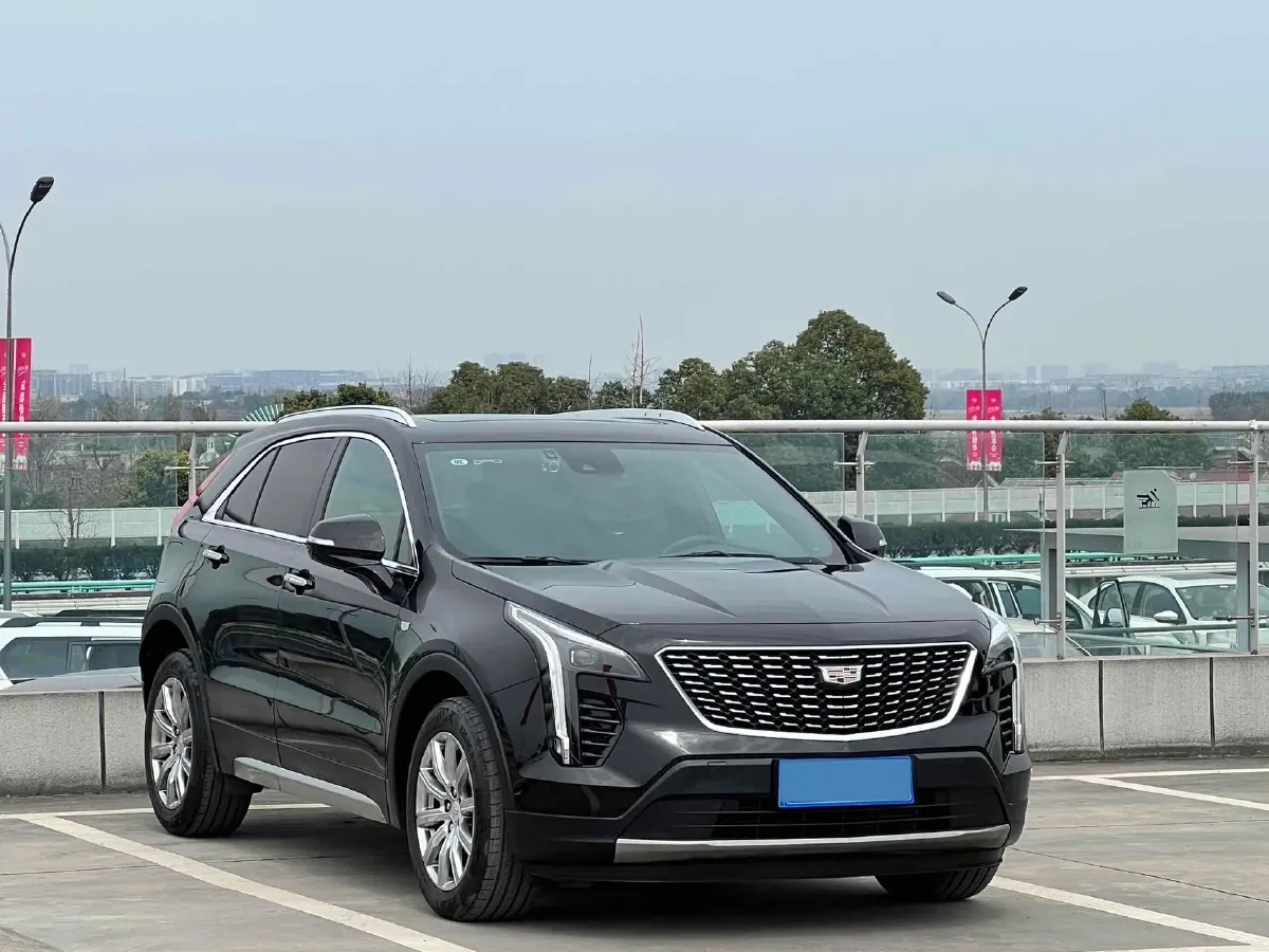 2021 Cadillac XT4 2.0T 237HP L4 9AT,autocango,china used car exporter,china ev exporter,chinese used car exporter,chinese used ev exporter