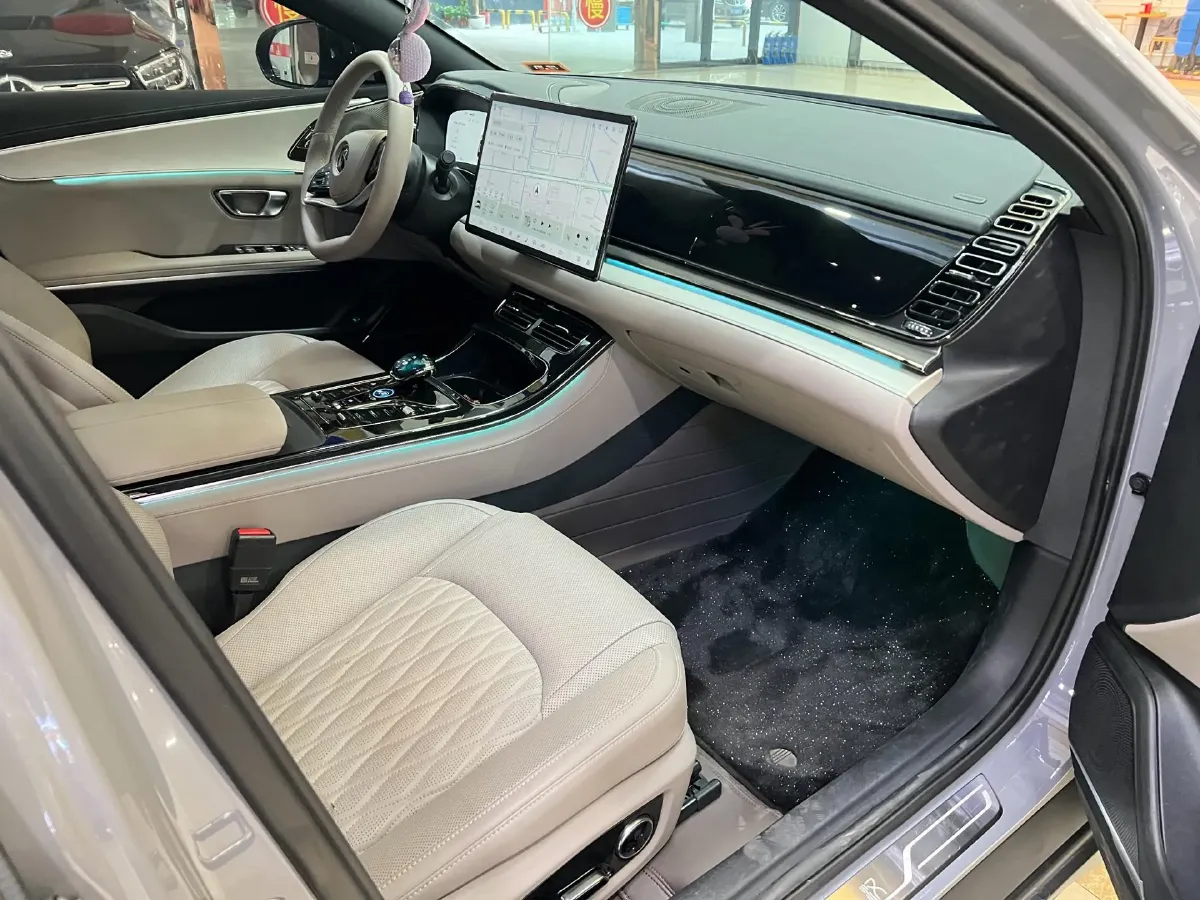 2025 BYD Han BEV 60.48KWH,autocango,china used car exporter,china ev exporter,chinese used car exporter,chinese used ev exporter