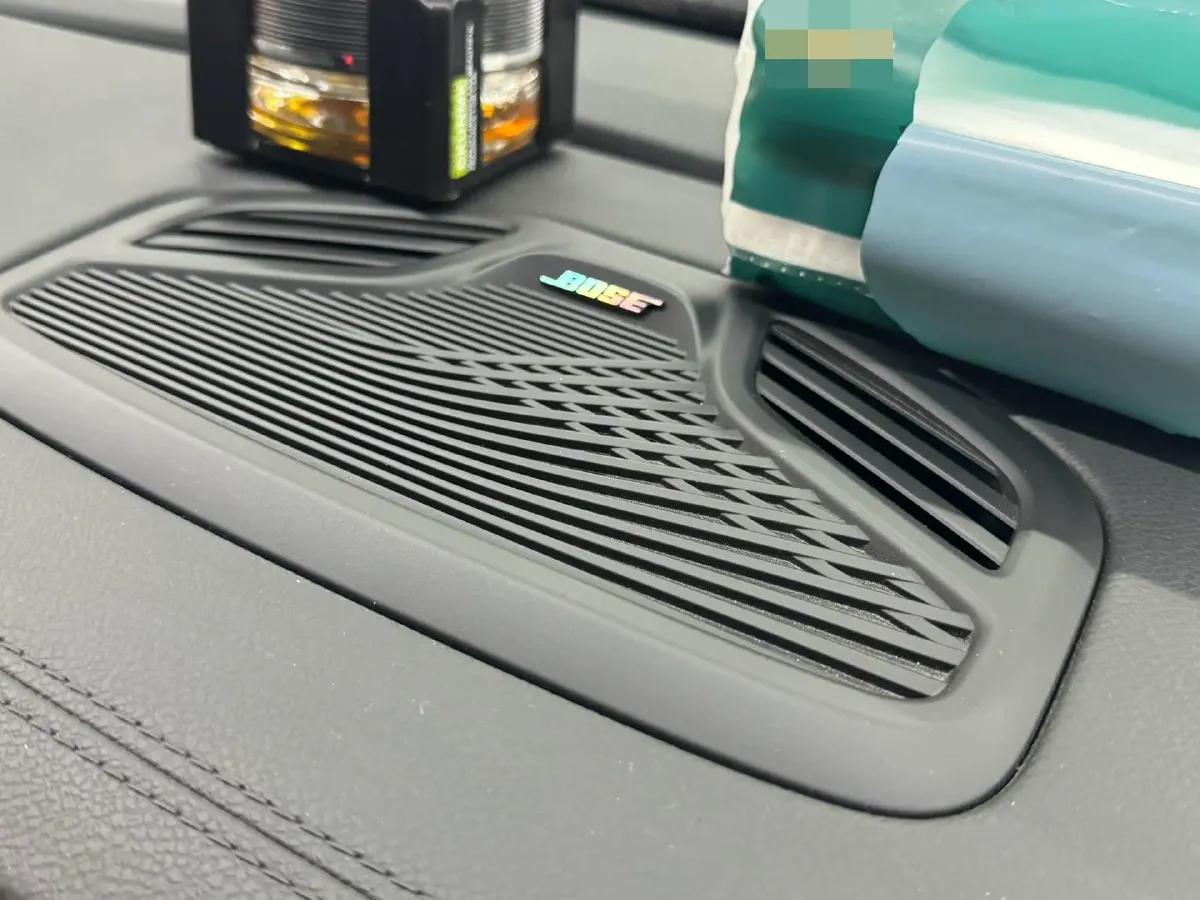 2021 Geely Monjaro 2.0T 218HP L4 7DCT,autocango,china used car exporter,china ev exporter,chinese used car exporter,chinese used ev exporter