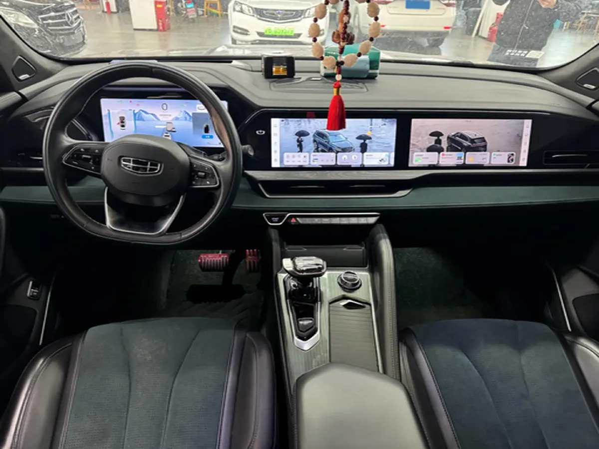 2021 Geely Monjaro 2.0T 218HP L4 7DCT,autocango,china used car exporter,china ev exporter,chinese used car exporter,chinese used ev exporter