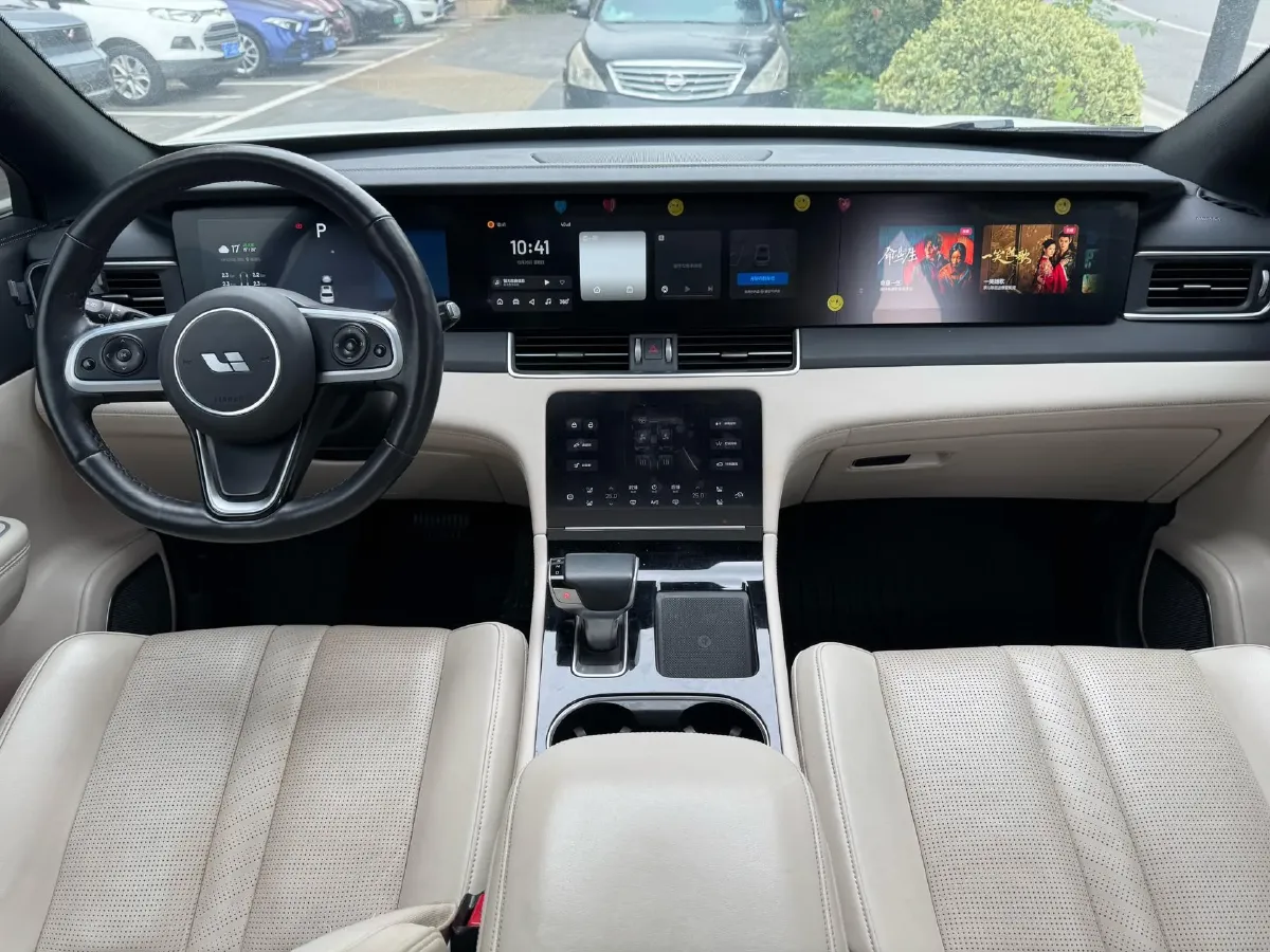 2020 Li ONE Range Extended 131HP REEV 40.5KWH,autocango,china used car exporter,china ev exporter,chinese used car exporter,chinese used ev exporter