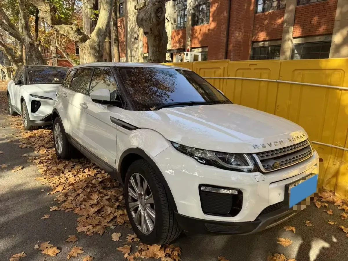 2018 Land Rover Range Rover Evoque 2.0T 241HP L4 9AT,autocango,china used car exporter,china ev exporter,chinese used car exporter,chinese used ev exporter