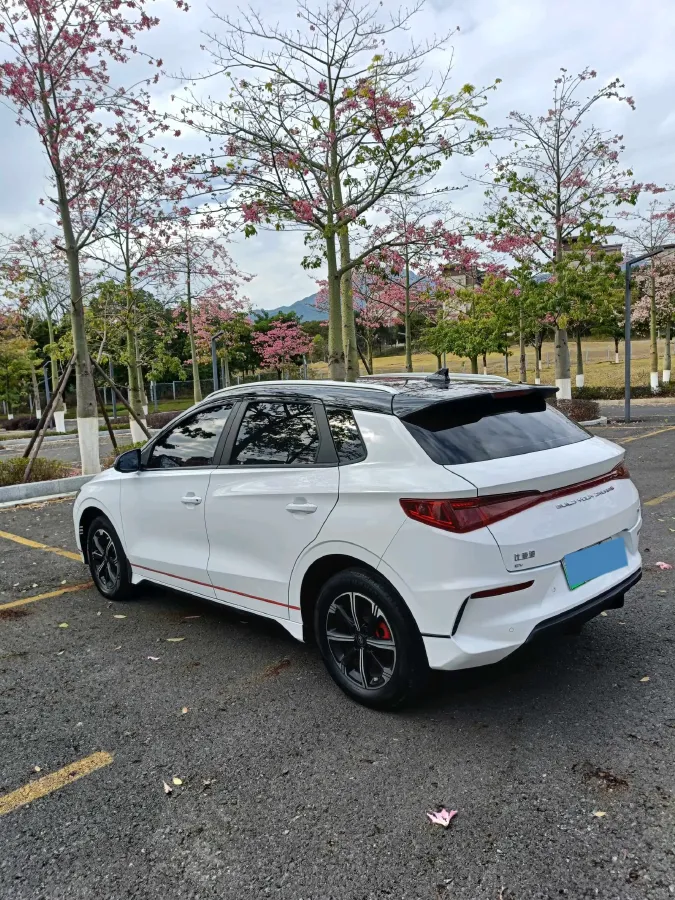 2021 MG Pilot 1.5T 173HP L4 7DCT,autocango,china used car exporter,china ev exporter,chinese used car exporter,chinese used ev exporter
