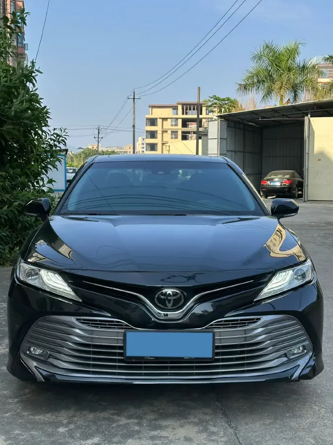 2019 Toyota Camry 2.0L 178HP L4 CVT,autocango,china used car exporter,china ev exporter,chinese used car exporter,chinese used ev exporter