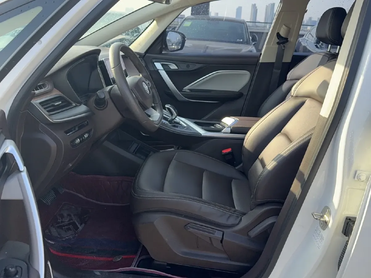 2021 Livan Maple 80v BEV 53KWH,autocango,china used car exporter,china ev exporter,chinese used car exporter,chinese used ev exporter