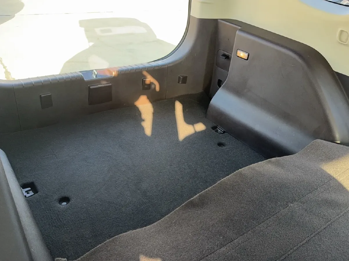 2021 Livan Maple 80v BEV 53KWH,autocango,china used car exporter,china ev exporter,chinese used car exporter,chinese used ev exporter