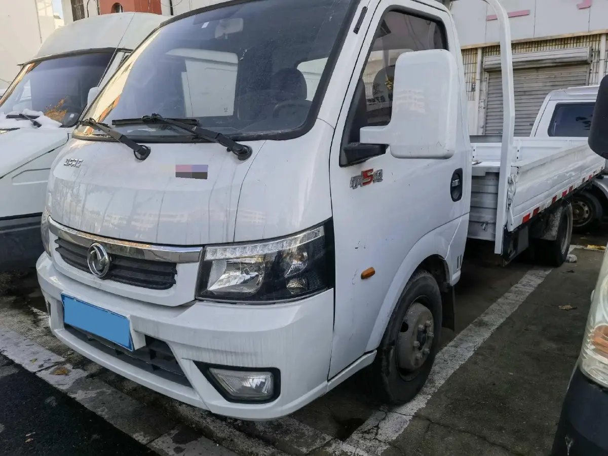 2018 ChangAn Kaicene RuiXing M90 2.0L 124HP L4 5MT