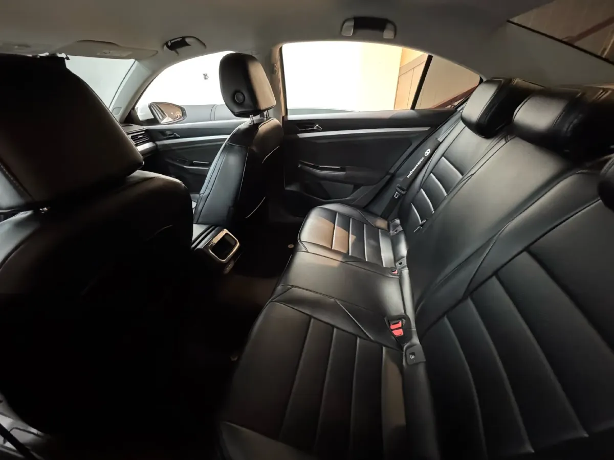 2021 Volkswagen Bora 1.5L 113HP L4 6AT,autocango,china used car exporter,china ev exporter,chinese used car exporter,chinese used ev exporter