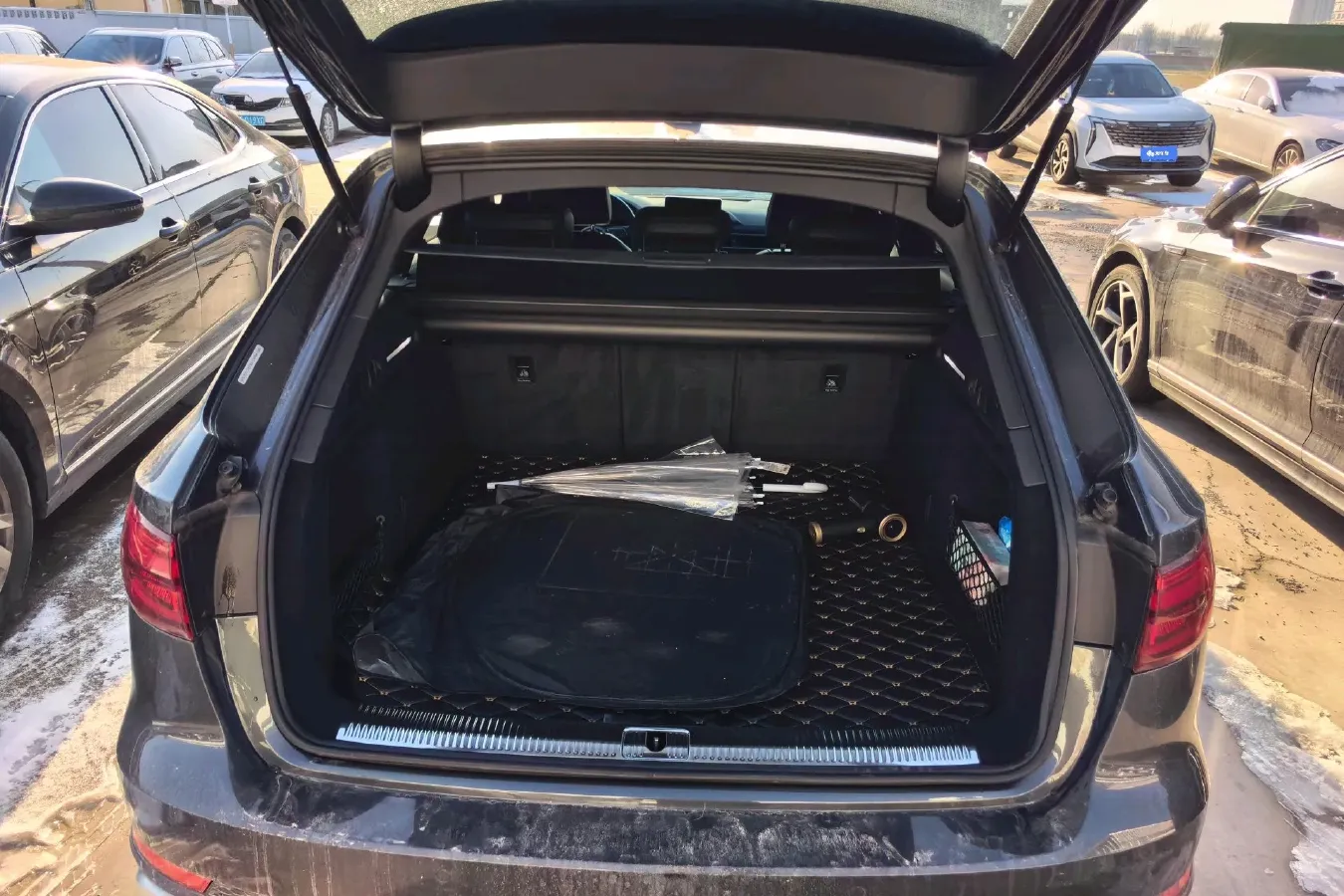 2020 Audi A4 2.0T 190HP L4 7DCT,autocango,china used car exporter,china ev exporter,chinese used car exporter,chinese used ev exporter