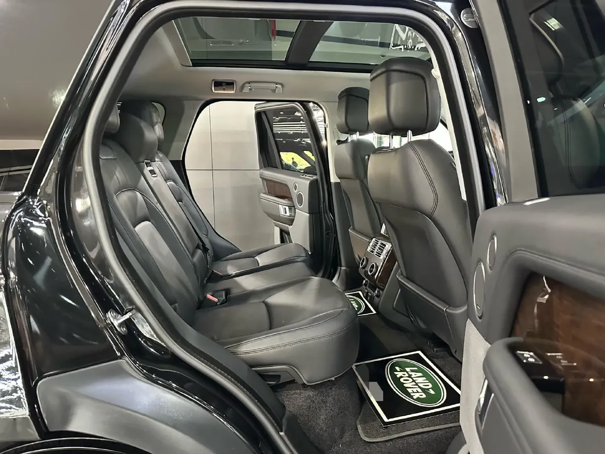 2022 Land Rover Range Rover 3.0T 360HP L6 8AT,autocango,china used car exporter,china ev exporter,chinese used car exporter,chinese used ev exporter