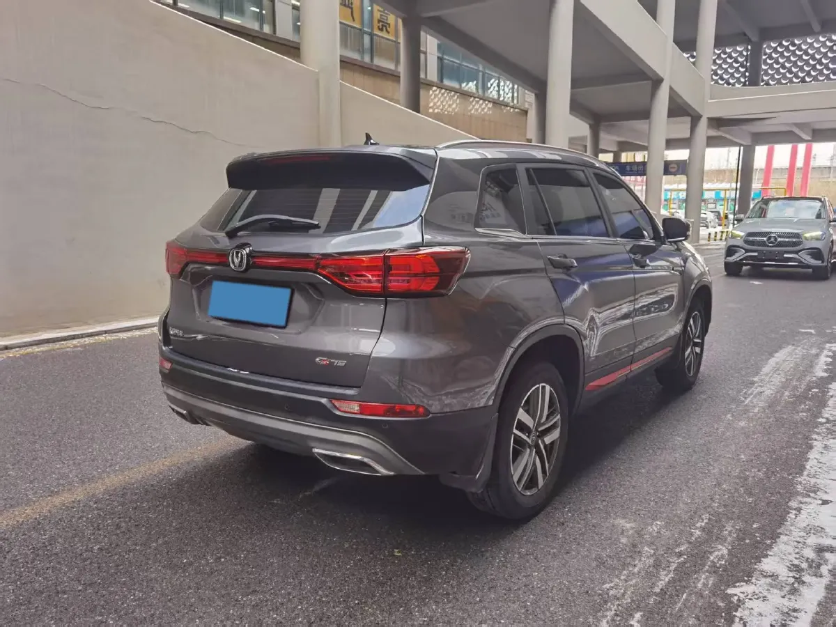 2023 ChangAn CS75 1.5T 188HP L4 7DCT,autocango,china used car exporter,china ev exporter,chinese used car exporter,chinese used ev exporter