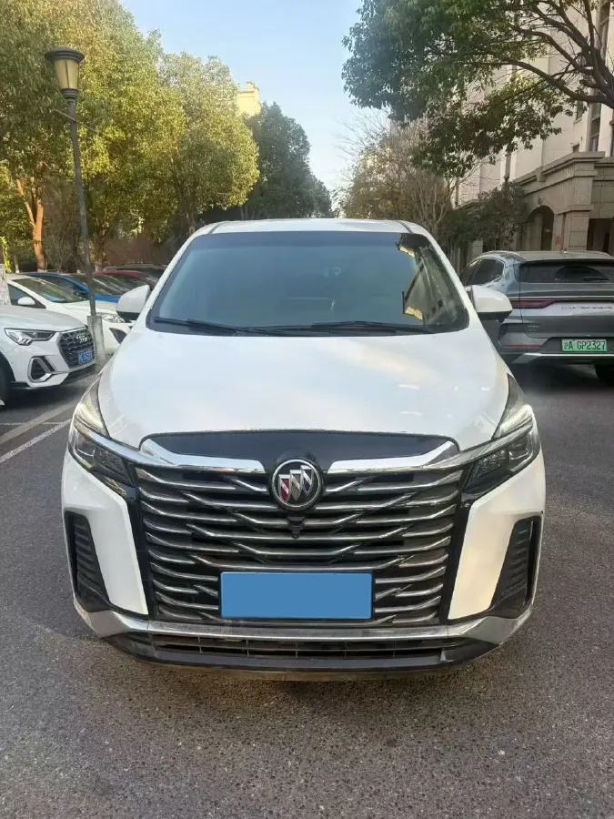 2022 Buick GL8 2.0T 237HP L4 9AT,autocango,china used car exporter,china ev exporter,chinese used car exporter,chinese used ev exporter