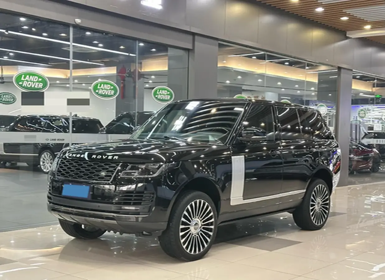 2022 Land Rover Range Rover 3.0T 360HP L6 8AT 2022 Land Rover Range Rover 3.0T 360HP L6 8AT