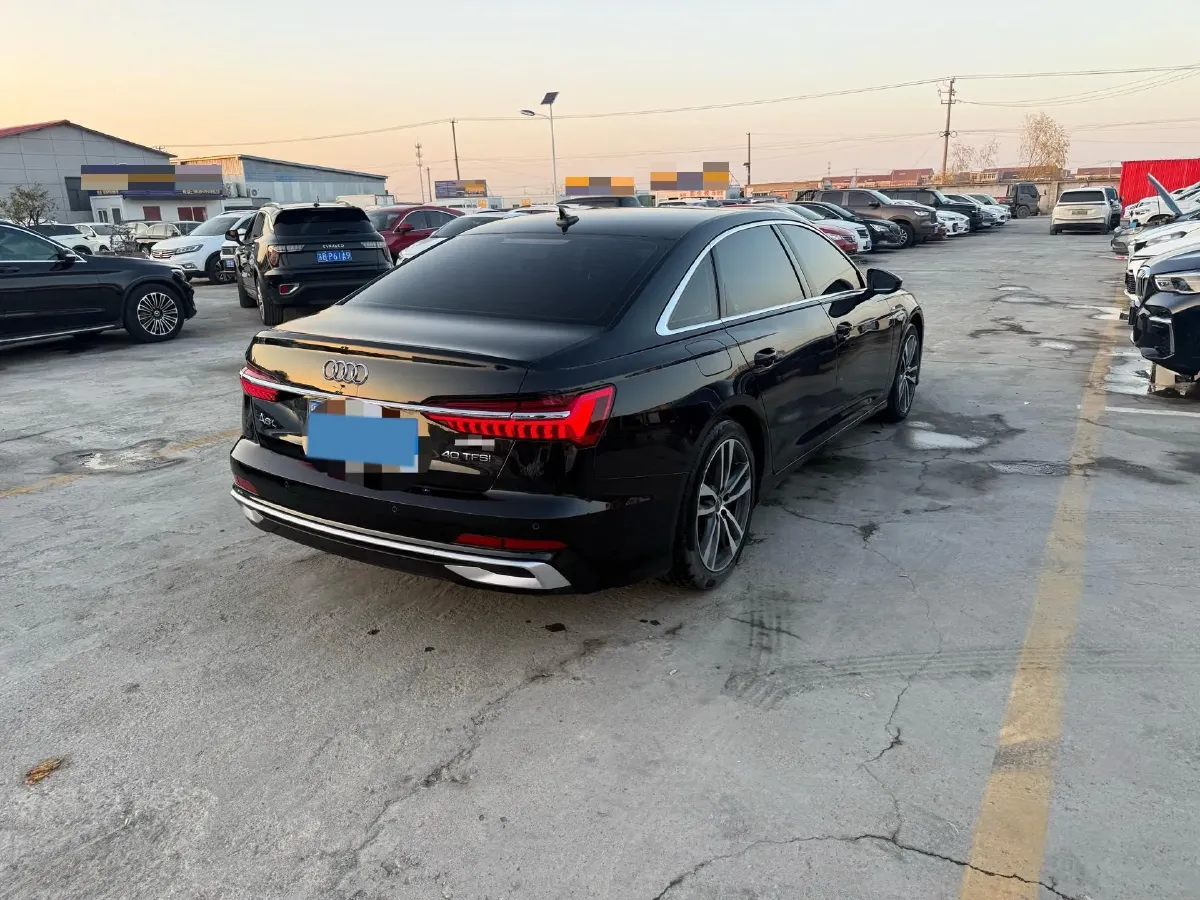 2021 Audi A6L 2.0T 190HP L4 7DCT,autocango,china used car exporter,china ev exporter,chinese used car exporter,chinese used ev exporter