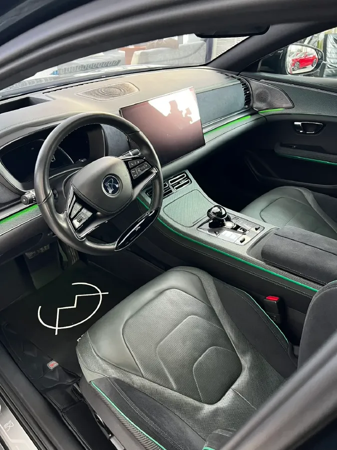 2022 Toyota Highlander 2.5L 192HP L4 E-CVT Hybrid,autocango,china used car exporter,china ev exporter,chinese used car exporter,chinese used ev exporter