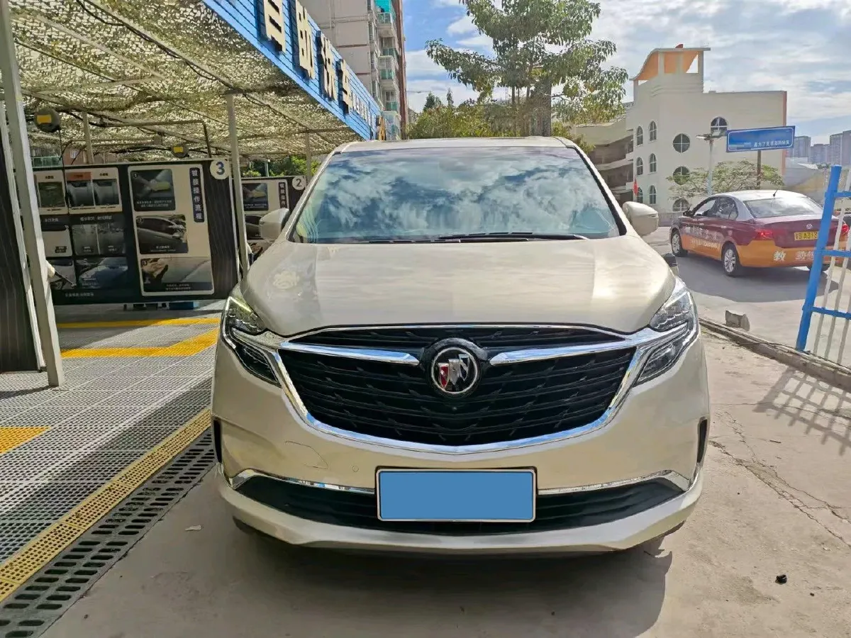 2021 Buick GL8 2.0T 237HP L4 9AT,autocango,china used car exporter,china ev exporter,chinese used car exporter,chinese used ev exporter