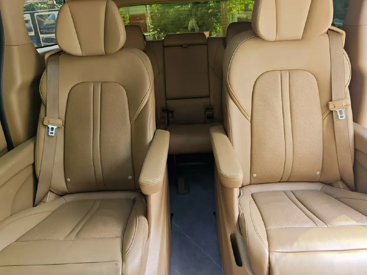 2021 Buick GL8 2.0T 237HP L4 9AT,autocango,china used car exporter,china ev exporter,chinese used car exporter,chinese used ev exporter