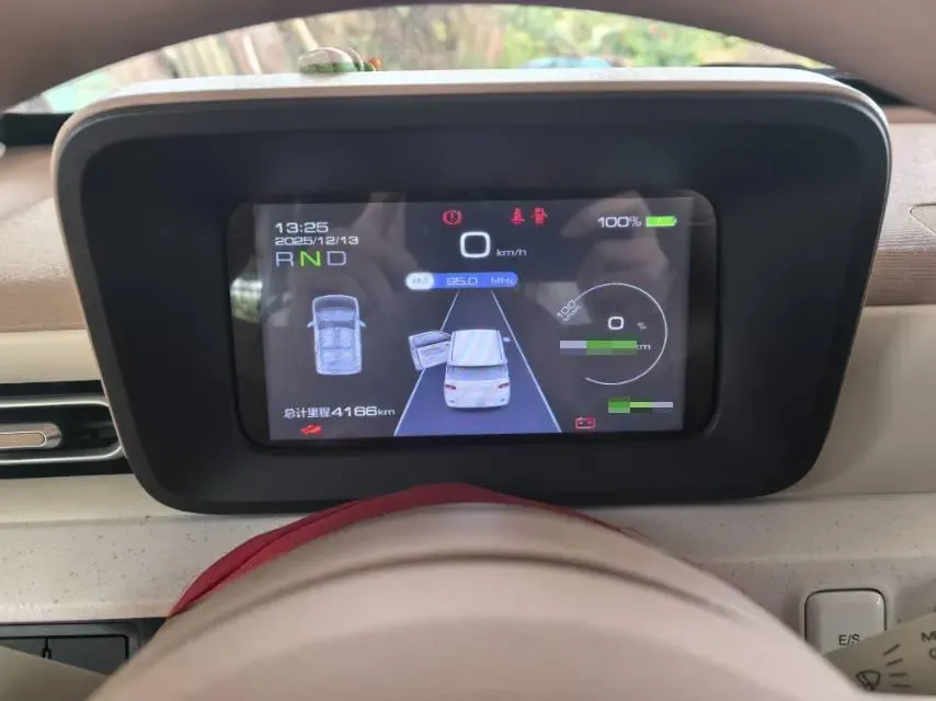 2024 WuLing HongGuang MINI EV BEV 17.3KWH,autocango,china used car exporter,china ev exporter,chinese used car exporter,chinese used ev exporter