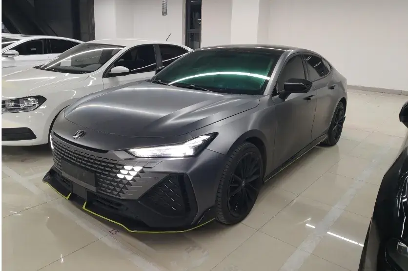 2022 ChangAn UNI-V 2.0T 233HP L4 8AT