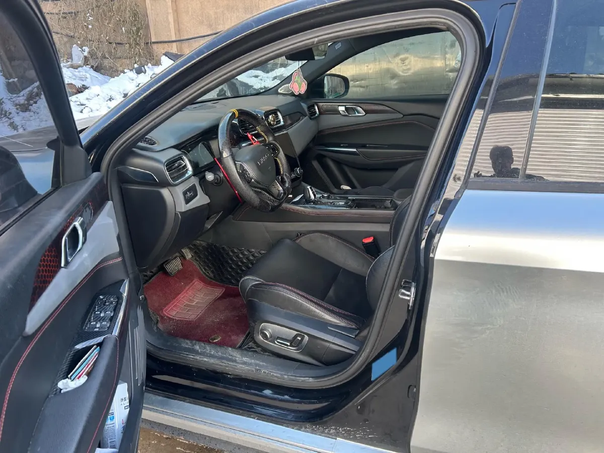 2018 Toyota C-HR 2.0L 171HP L4 CVT,autocango,china used car exporter,china ev exporter,chinese used car exporter,chinese used ev exporter