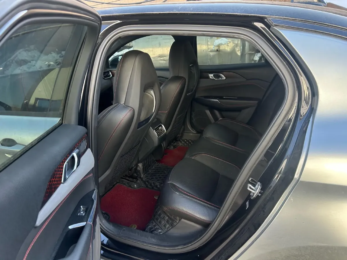 2018 Toyota C-HR 2.0L 171HP L4 CVT,autocango,china used car exporter,china ev exporter,chinese used car exporter,chinese used ev exporter