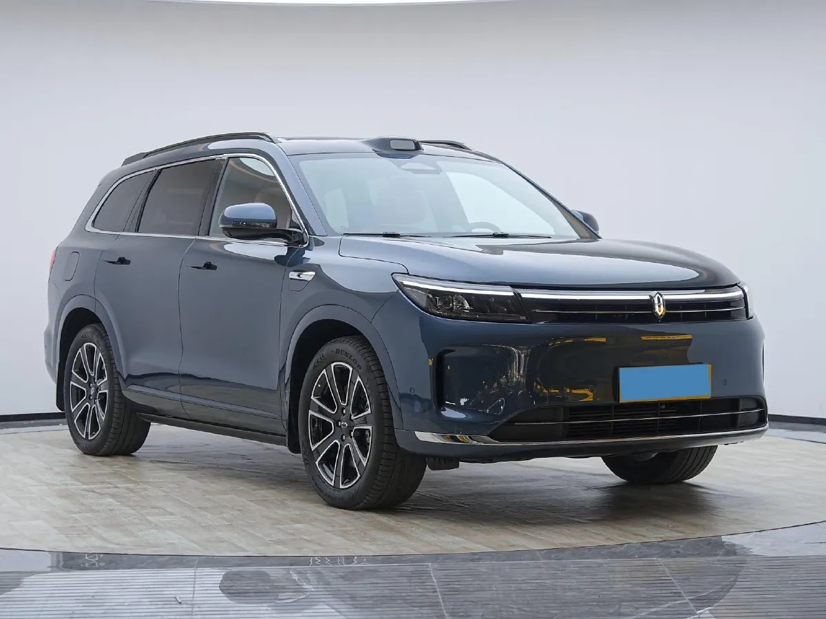 2024 AITO AITO M7 1.5T 152HP L4 REEV 42KWH,autocango,china used car exporter,china ev exporter,chinese used car exporter,chinese used ev exporter