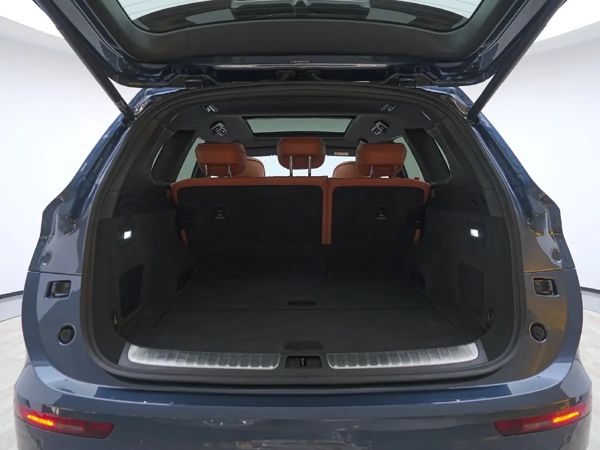 2024 AITO AITO M7 1.5T 152HP L4 REEV 42KWH,autocango,china used car exporter,china ev exporter,chinese used car exporter,chinese used ev exporter