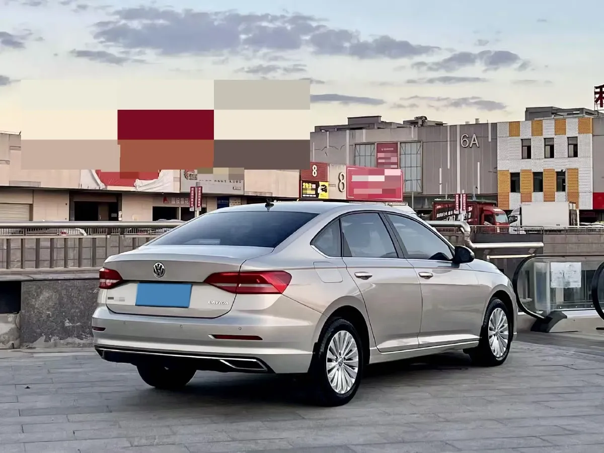 2018 Skoda Karoq 1.4T 150HP L4 7DCT,autocango,china used car exporter,china ev exporter,chinese used car exporter,chinese used ev exporter