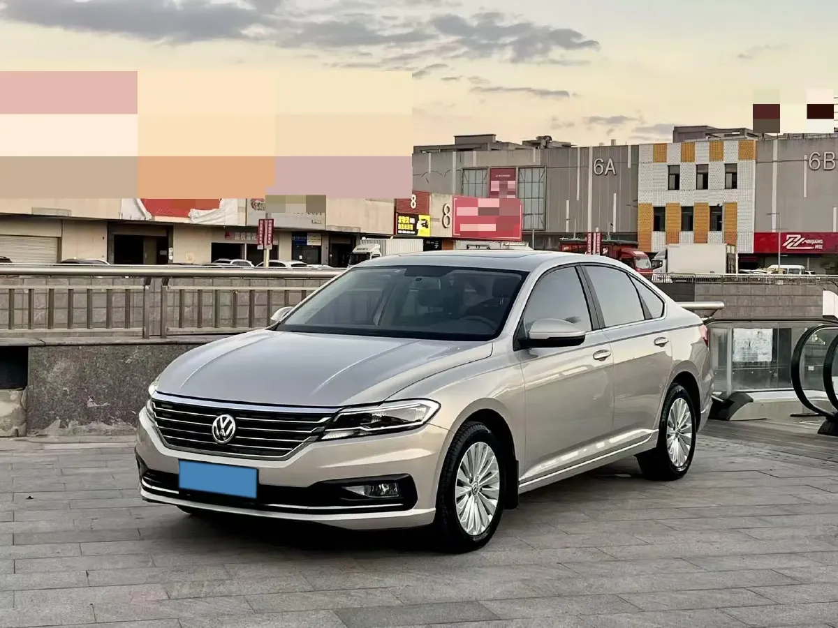 2018 Skoda Karoq 1.4T 150HP L4 7DCT,autocango,china used car exporter,china ev exporter,chinese used car exporter,chinese used ev exporter