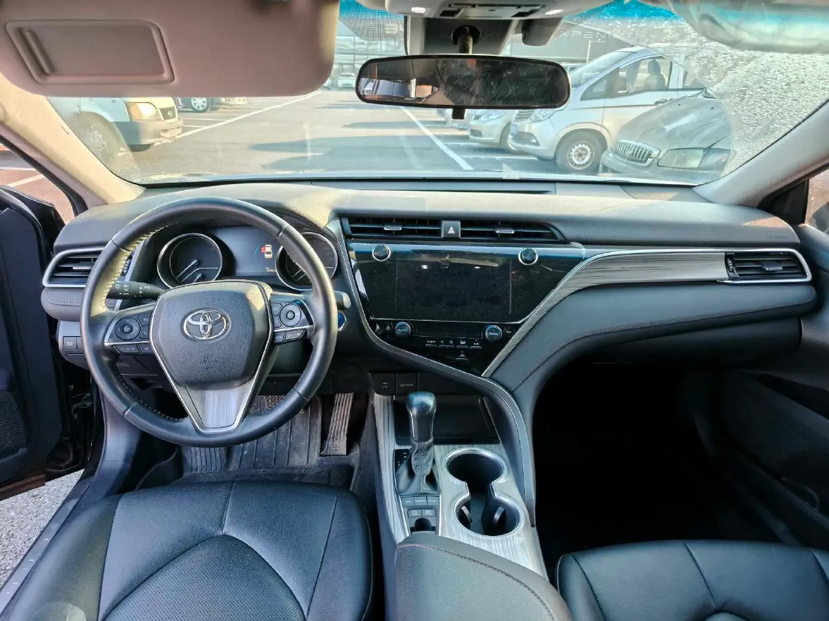 2019 Toyota Camry 2.5L 178HP L4 E-CVT Hybrid,autocango,china used car exporter,china ev exporter,chinese used car exporter,chinese used ev exporter