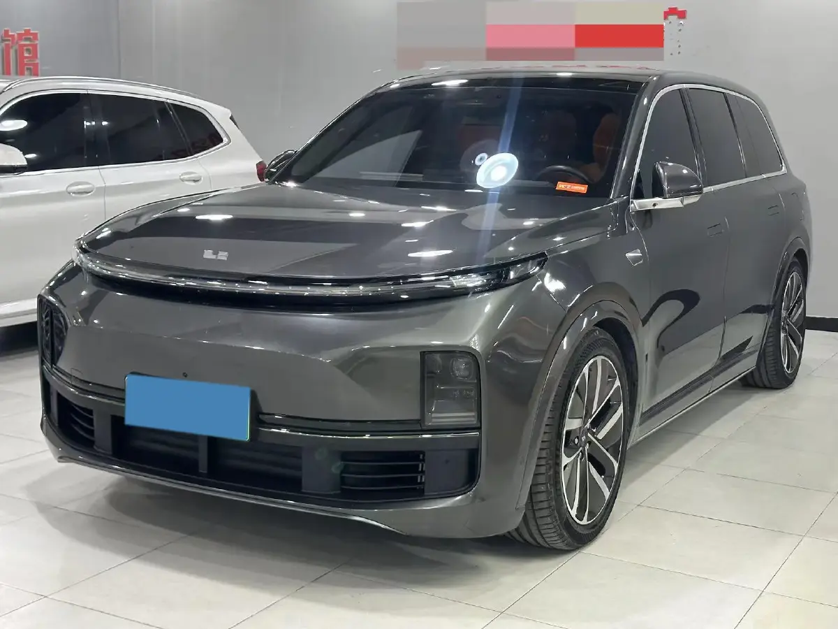 2024 Land Rover Range Rover Evoque 1.5T 200HP L3 8AT PHEV 15.5KWH