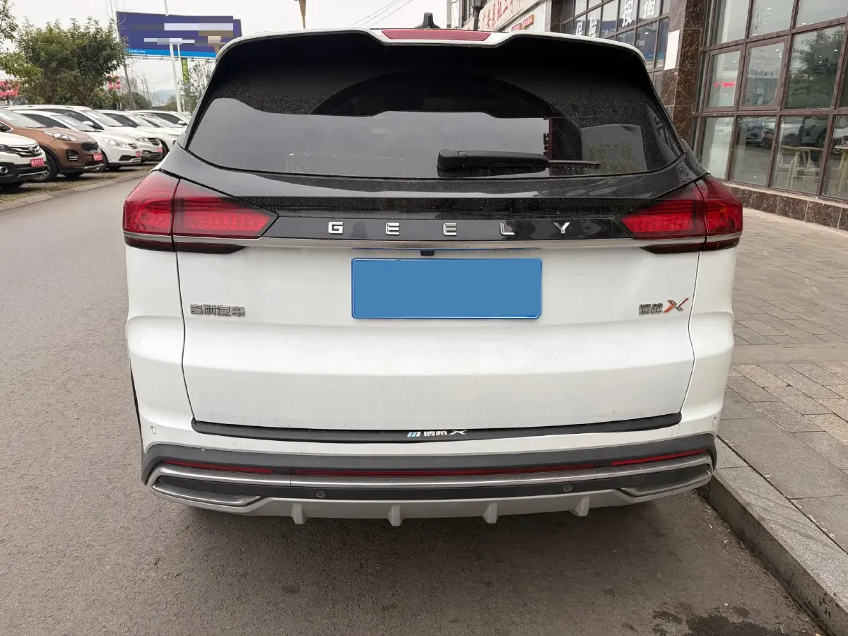 2022 Geely Azkarra 1.8T 184HP L4 7DCT,autocango,china used car exporter,china ev exporter,chinese used car exporter,chinese used ev exporter