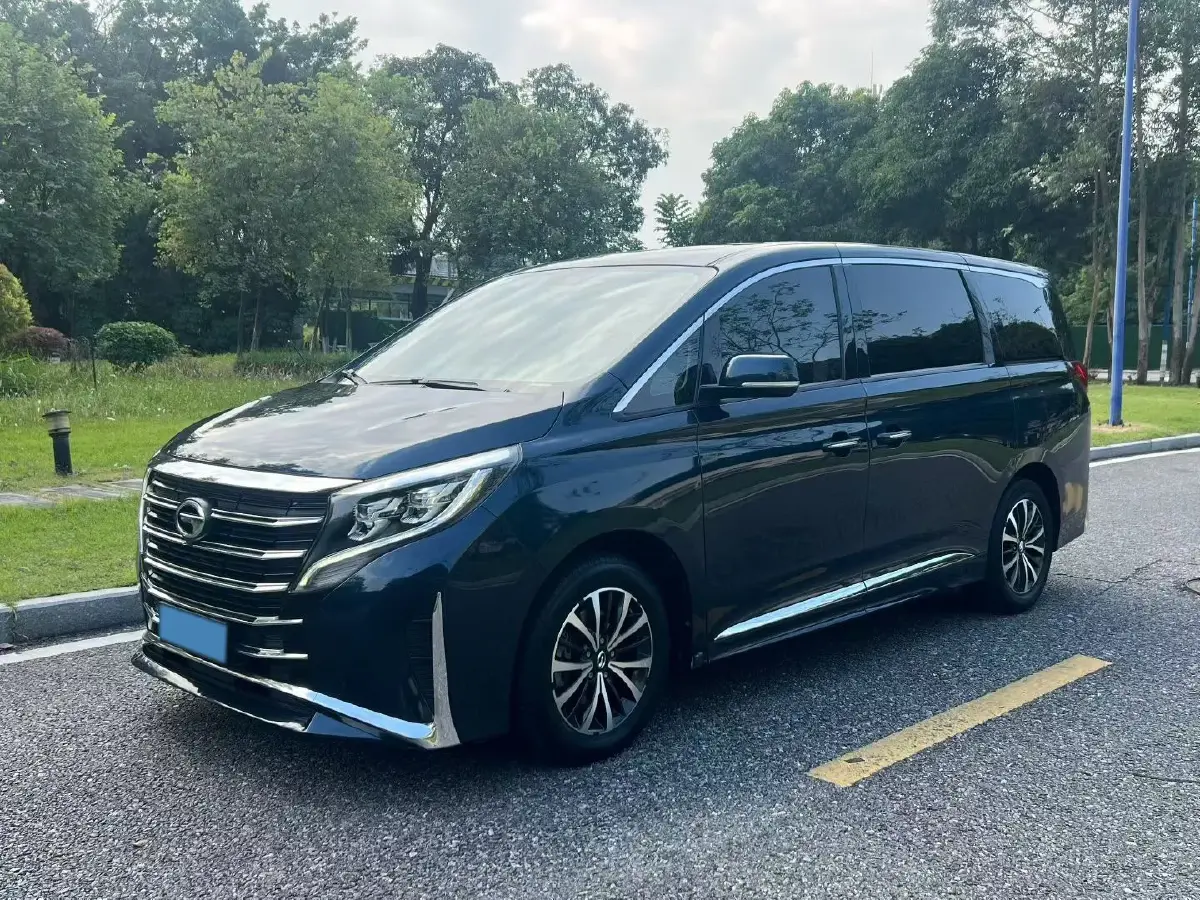 2021 GAC Trumpchi M8 2.0T 252HP L4 8AT