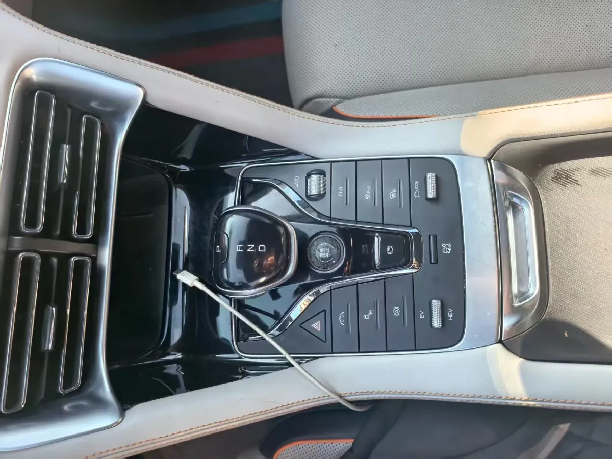 2021 Geely JiaJi 1.5T 177HP L3 7DCT PHEV 11.3KWH,autocango,china used car exporter,china ev exporter,chinese used car exporter,chinese used ev exporter