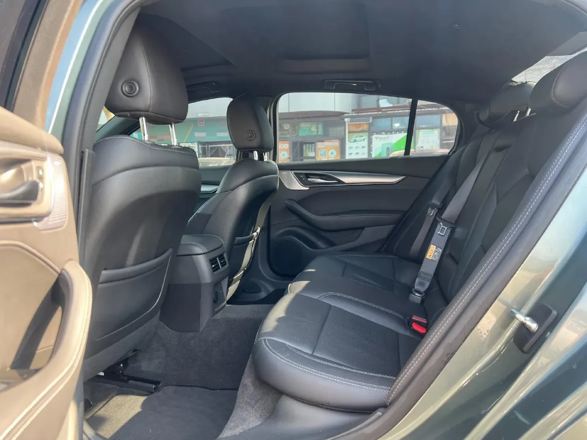 2023 Cadillac CT5 2.0T 237HP L4 10AT,autocango,china used car exporter,china ev exporter,chinese used car exporter,chinese used ev exporter