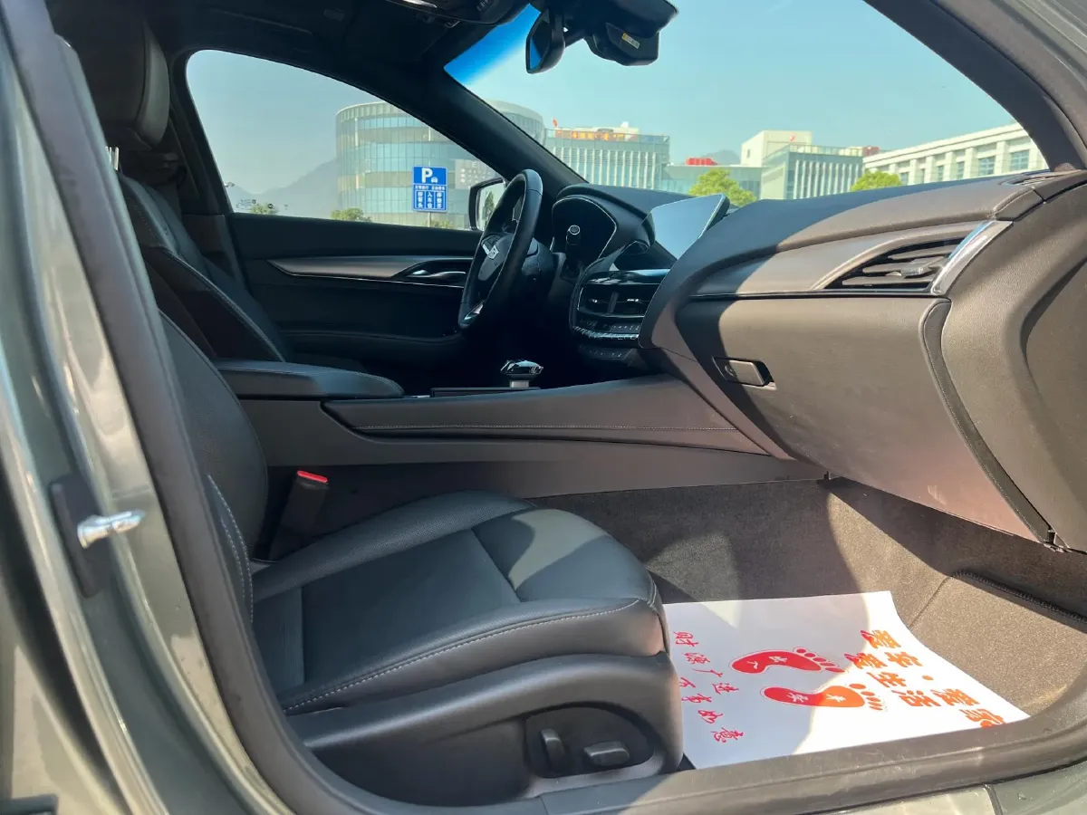 2023 Cadillac CT5 2.0T 237HP L4 10AT,autocango,china used car exporter,china ev exporter,chinese used car exporter,chinese used ev exporter