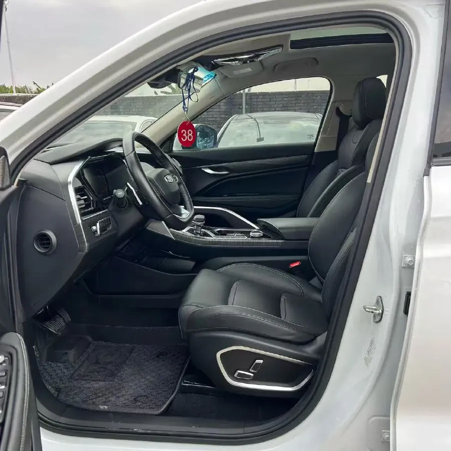 2019 Geely Tugella 2.0T 238HP L4 8AT,autocango,china used car exporter,china ev exporter,chinese used car exporter,chinese used ev exporter