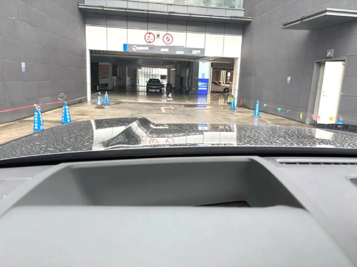 2025 FangChengBao Tai 7 1.5T 156HP L4 E-CVT PHEV,autocango,china used car exporter,china ev exporter,chinese used car exporter,chinese used ev exporter