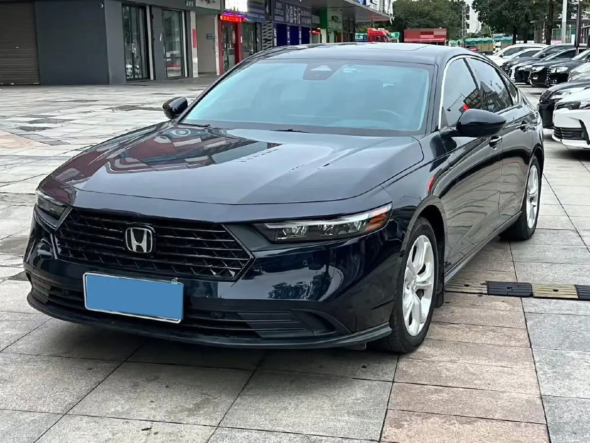 2023 Honda Accord 1.5T 192HP L4 CVT